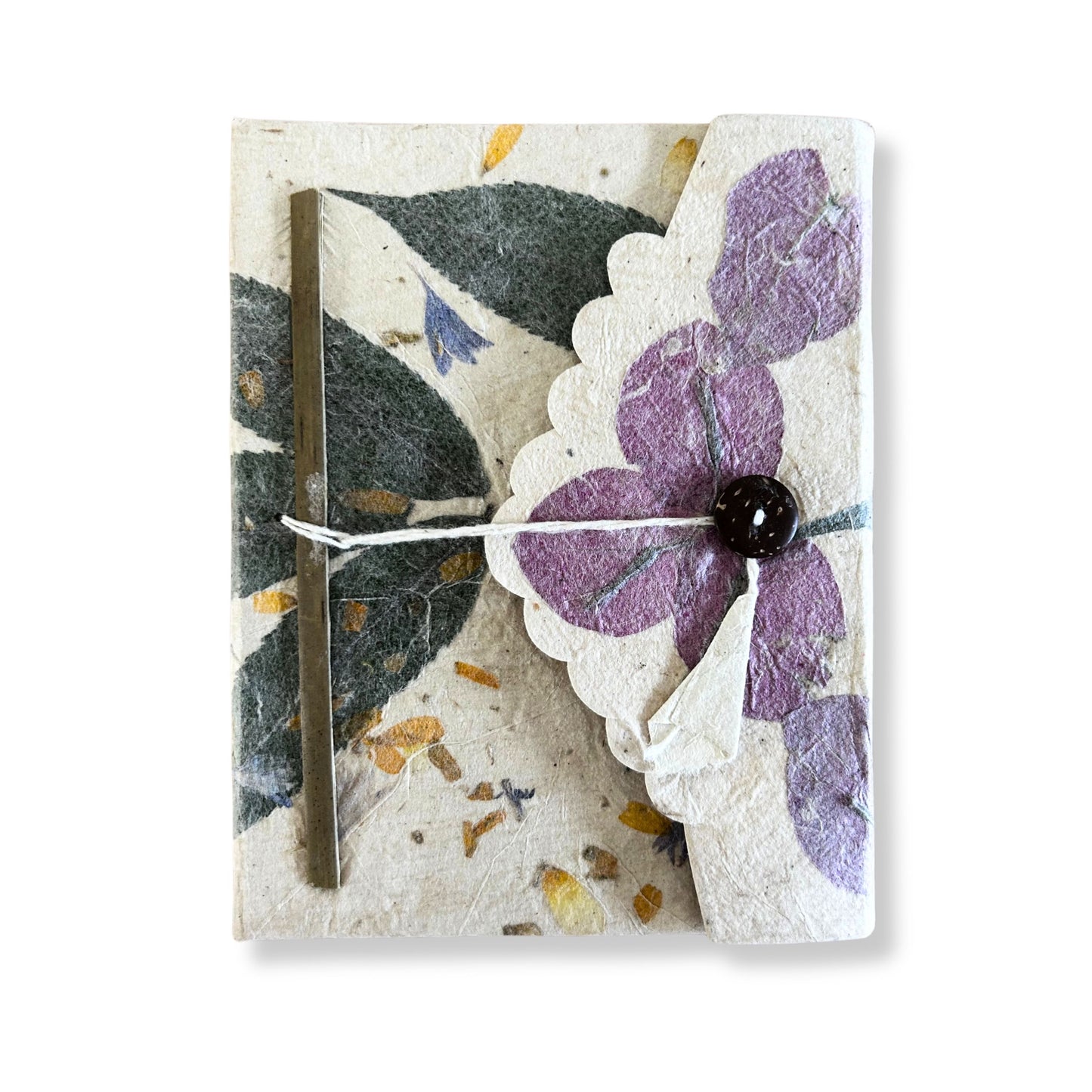 Notizbuch mit echten Bougainvillea-Blüten – Ein Unikat aus Lokta-Papier