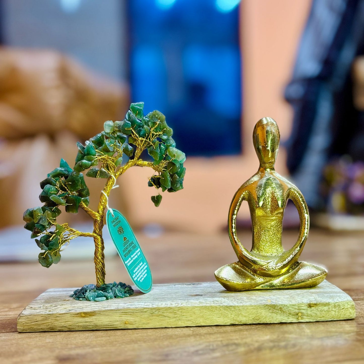 Handgefertigter Yoga Garten mit Grünem Aventurin – Lotussitz-Baum mit 100 Edelstein-Chips