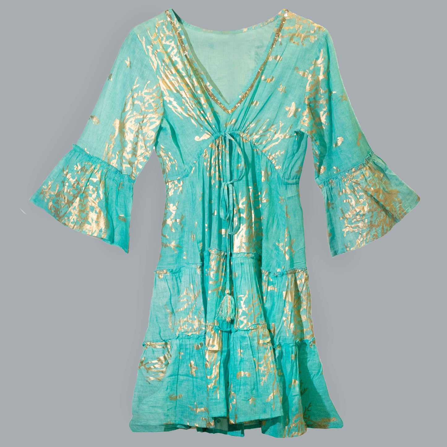 Wickelkleid mit handgemaltem Korallenmuster in Türkis & Gold