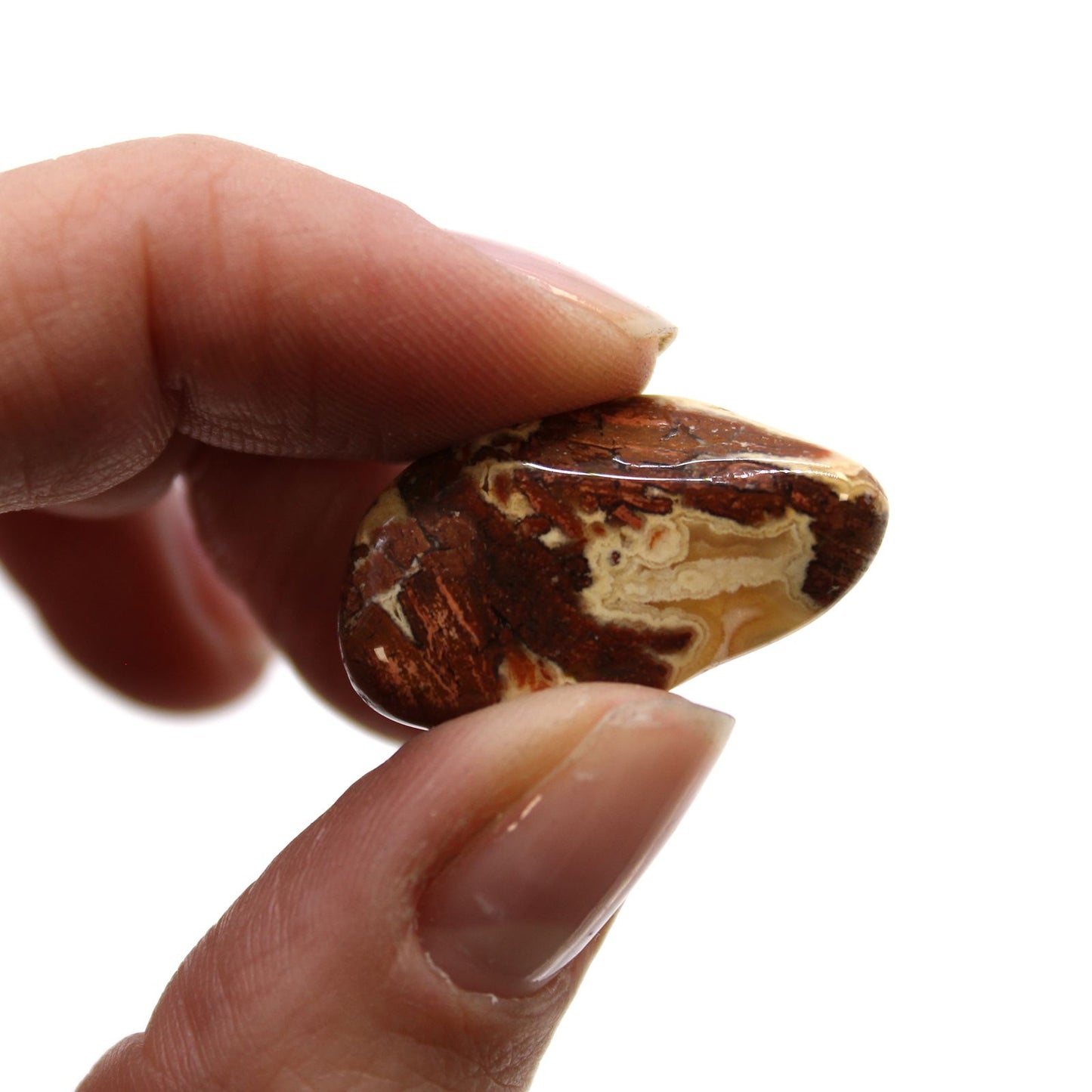 24 Afrikanische Trommelsteine aus hellem Brecciated Jaspis – Naturkunst für Zuhause