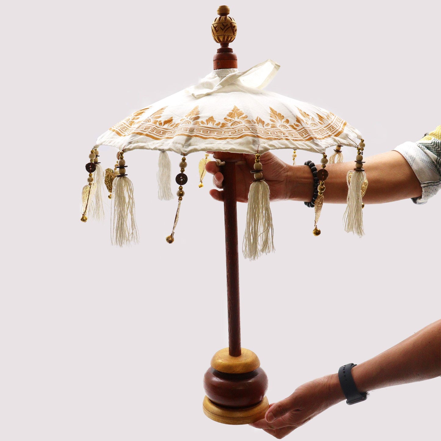 Dekorativer Bali-Schirm Türkis 40cm – Handgefertigter Baumwollschirm mit Holz und Aluminium