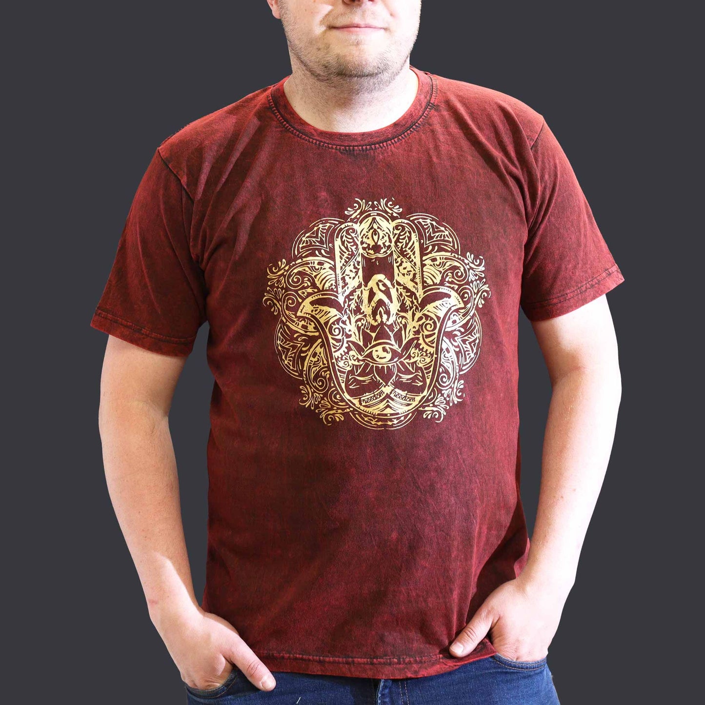 Hamsa Schutzhand T-Shirt in Kastanie - Vintage Stonewash