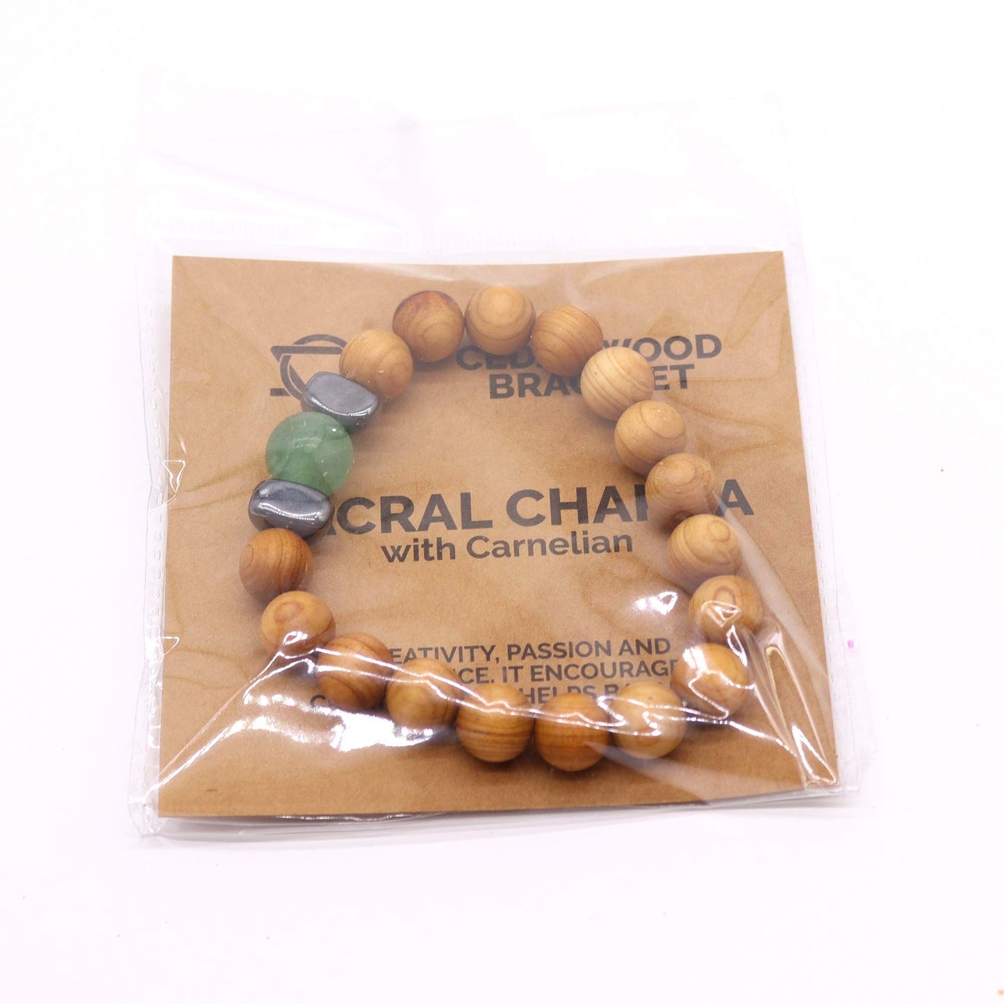 Zedernholz Armband mit Grünem Aventurin für das Sakralchakra