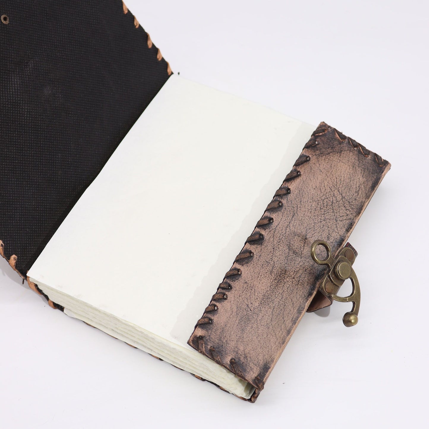 Ledernotizbuch mit Böse-Auge-Motiv | Handgefertigt | 160 Seiten