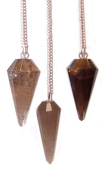 Handgefertigtes Rauchquarz Pendel mit silberner Kette