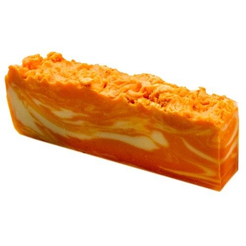 Handgemachte Naturseife mit Orange & Olivenöl – Frische für die Sinne