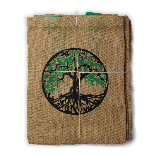 Jute-Tragetasche 'Mystic Namaste' – Nachhaltiger Begleiter mit spirituellem Design