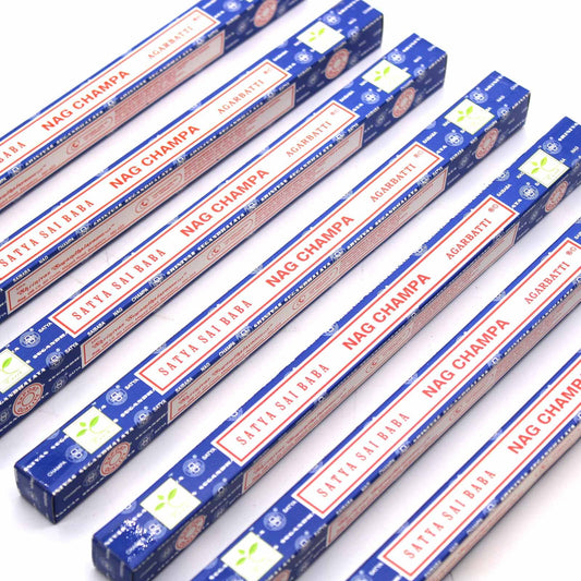 Satya Nag Champa Räucherstäbchen – Handgerollt, 10 g
