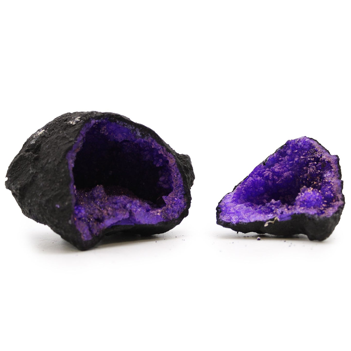 Calcit-Geode in Schwarz-Violett – Künstlerisch veredeltes Kristall-Wunder