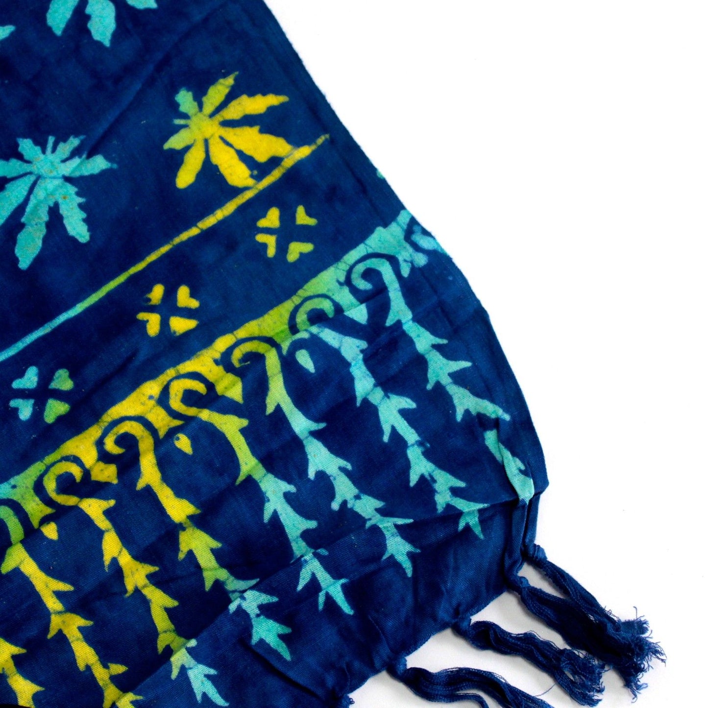Set mit 4 handbemalten Sarongs im Tropenblatt-Design – 100% Rayon