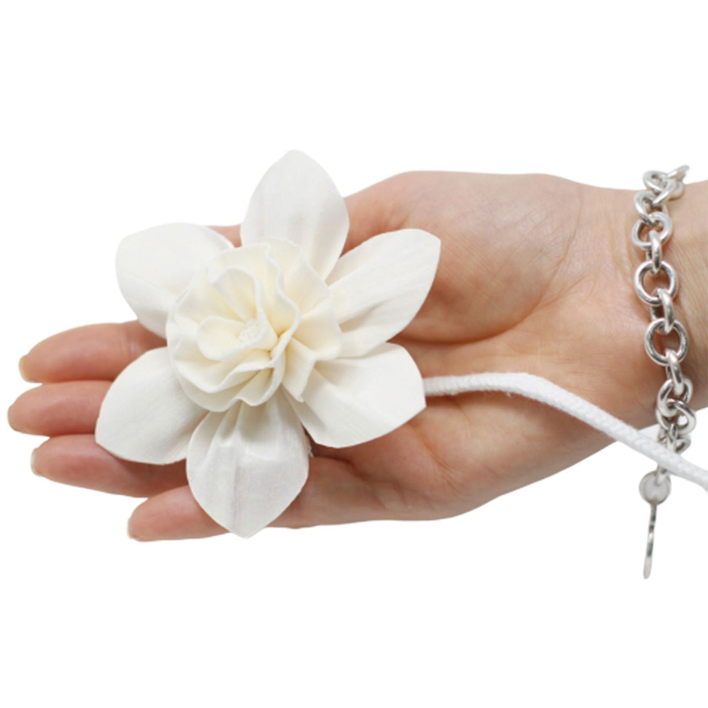 Natürliche Duftblüte Lilie aus Solaholz mit Baumwollband