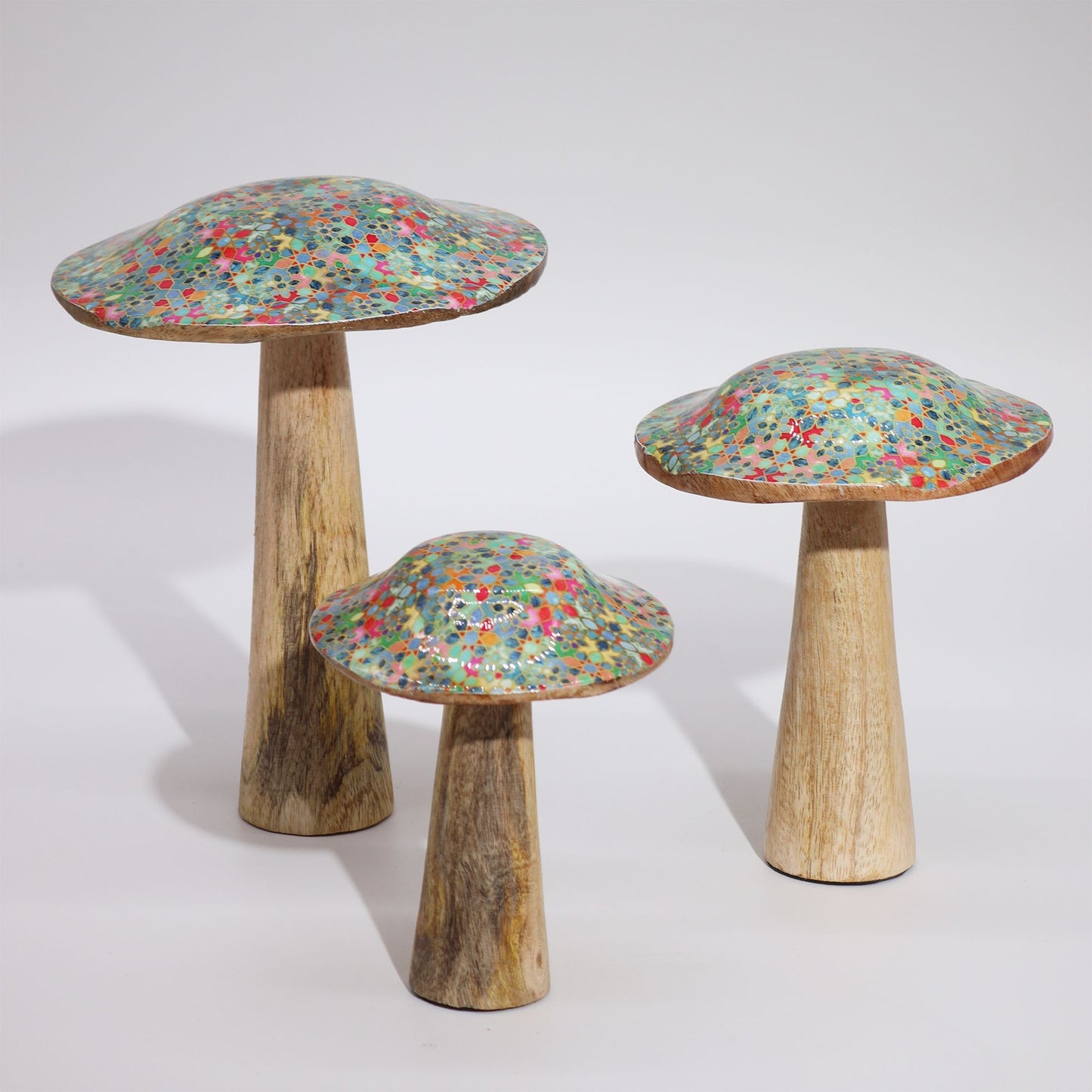 Dekopilz aus Mangoholz - Mediterranes Fliesenmuster in Azurblau & Terrakotta - 15 cm
