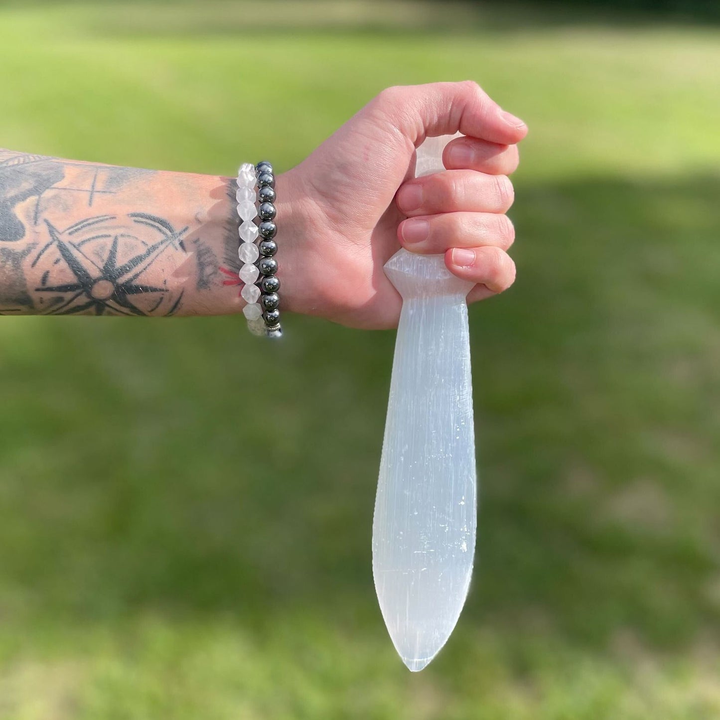 Selenit Ritualmesser mit Spiralgravur – 25 cm für energetische Reinigung