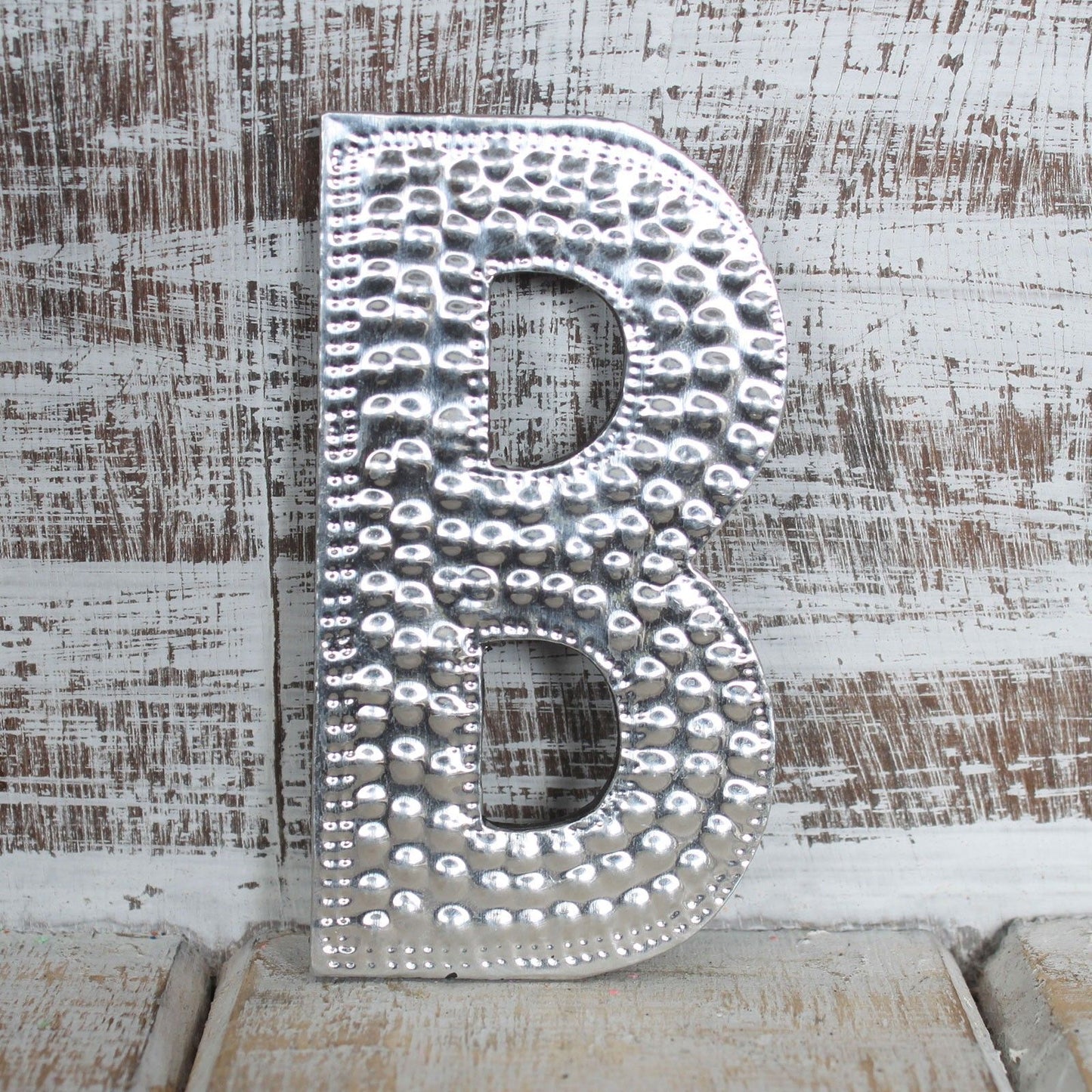 Dekorbuchstabe B in edler Aluminium-Optik – Moderner Wandschmuck