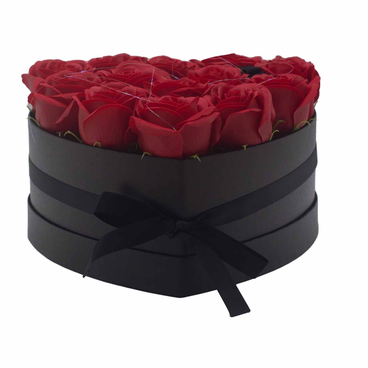Herz aus 13 roten Seifenrosen – Luxuriöses Bade- und Deko-Arrangement