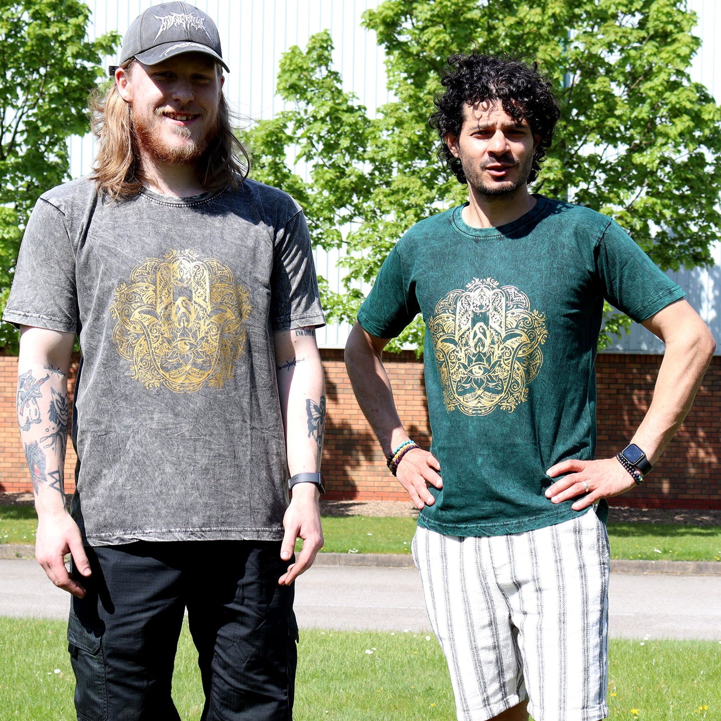 Hamsa Symbol T-Shirt - Dunkelgrau mit Vintage-Stonewash