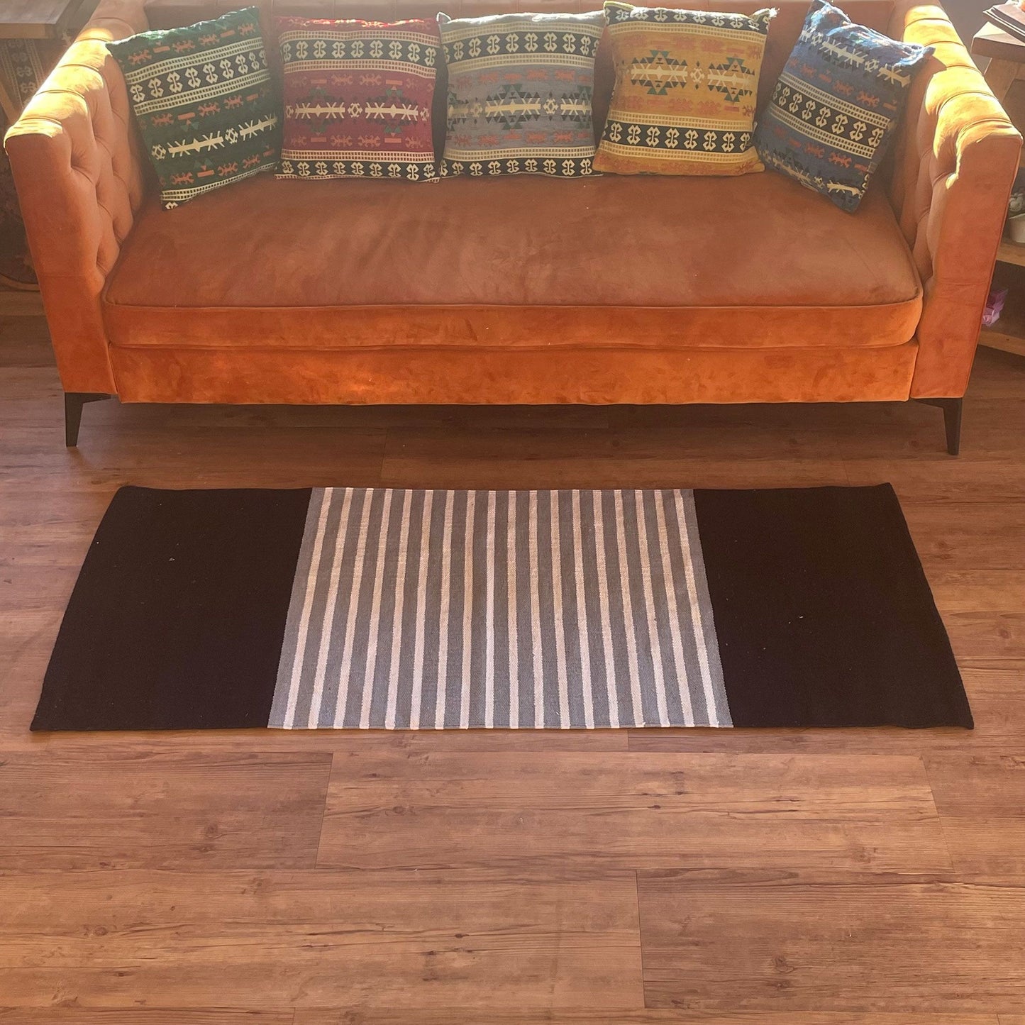 Indischer Baumwoll-Läufer mit Streifenmuster in Grau und Schwarz - 170x70 cm