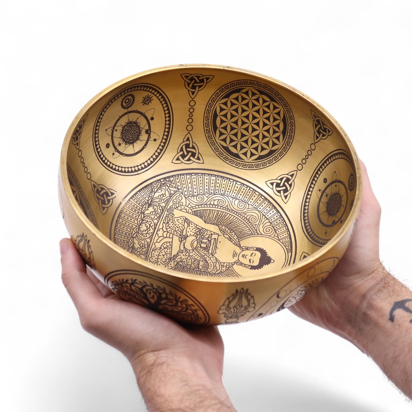 Set mit vier handgravierten Buddha-Klangschalen aus Messing