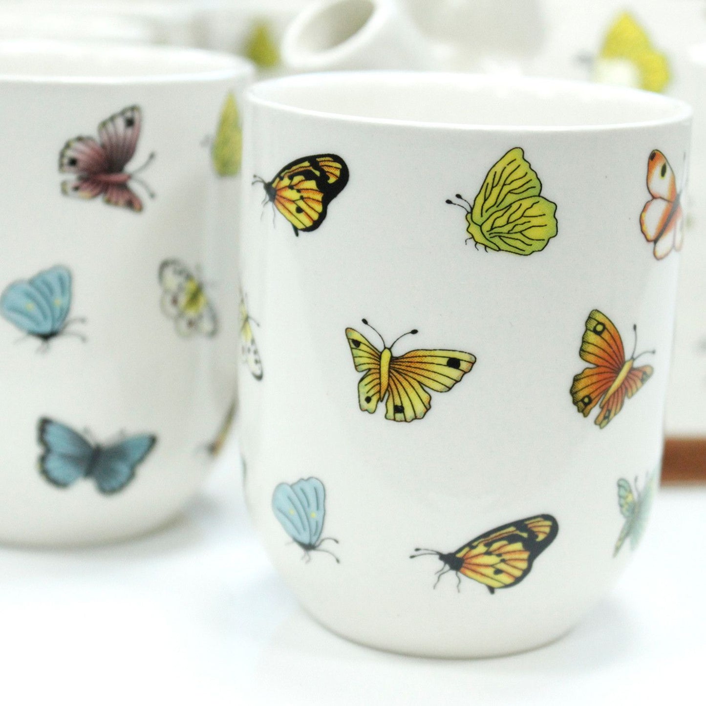 Keramik-Teekanne 'Butterflies' mit 6 Tassen – Set für losen Tee