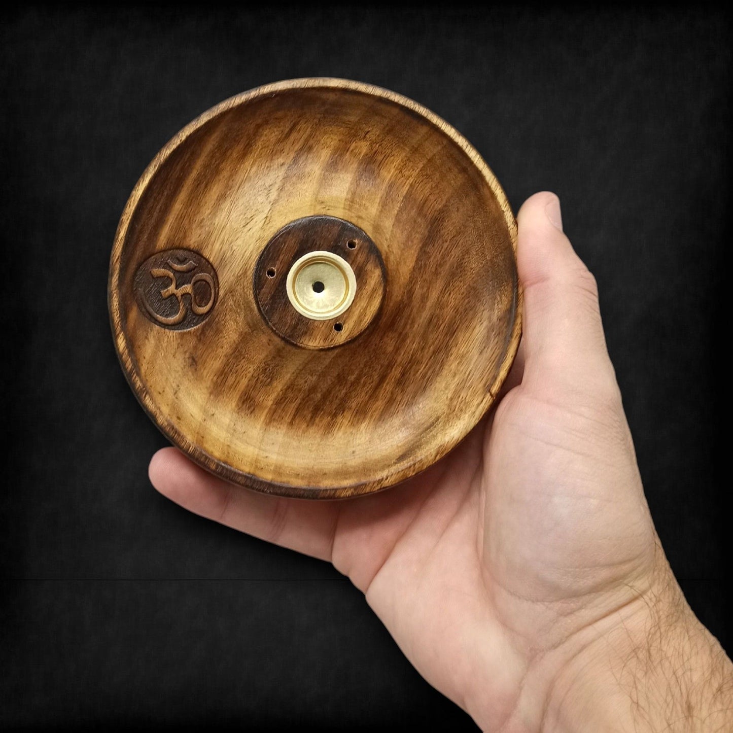 Meditationsscheibe mit Om-Symbol – Räucherhalter aus Mangoholz