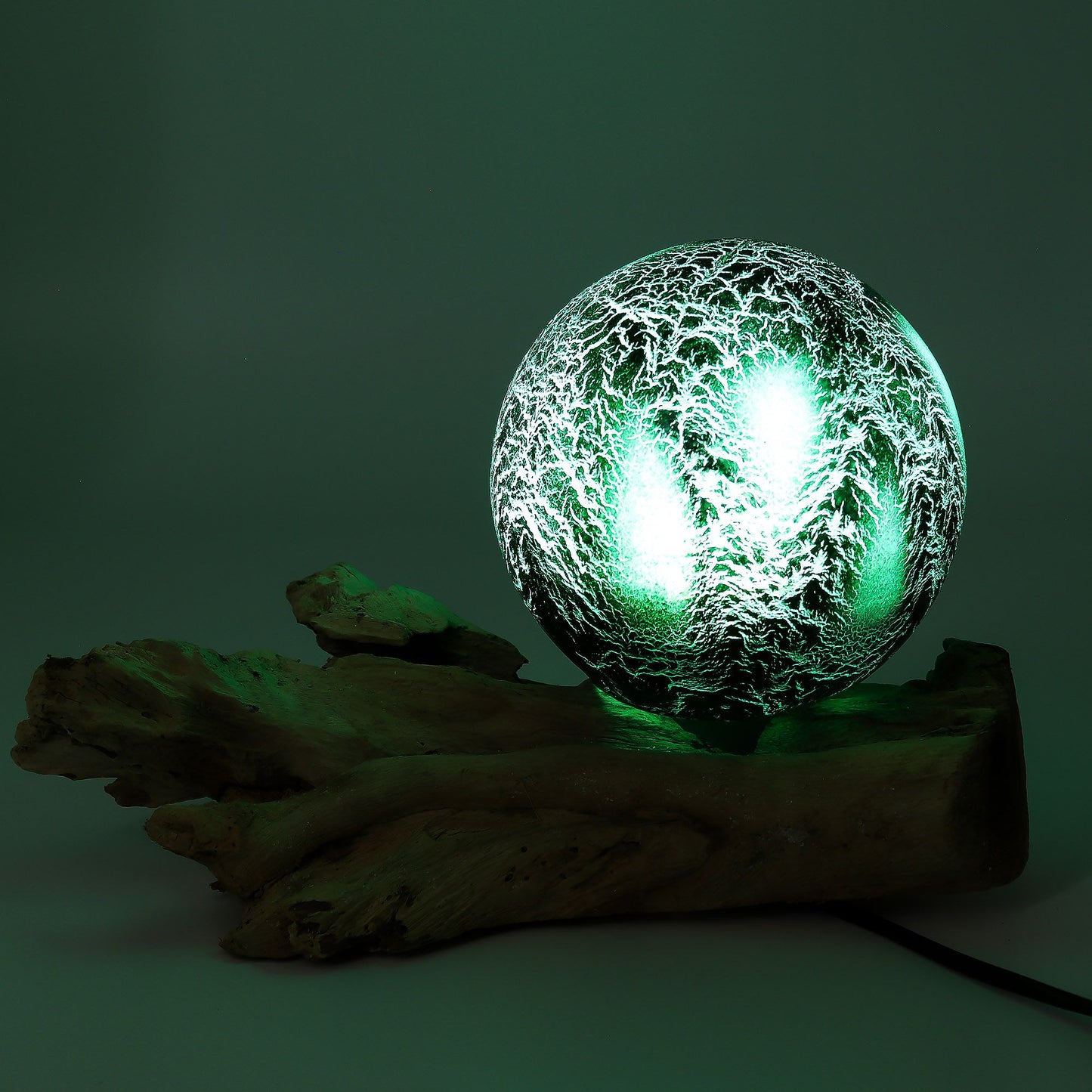 Tischlampe DriftGlow – Smaragdgrün Craquelé auf natürlichem Treibholz
