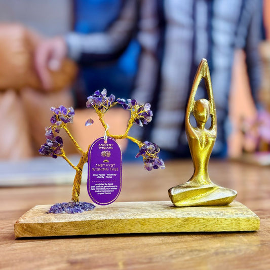 Handgefertigter Yoga-Garten 'Geneigter Baum' mit 100 Amethyst-Chips
