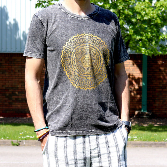 Mandala T-Shirt in Dunkelgrau - Steingewaschen & Fair Gefertigt