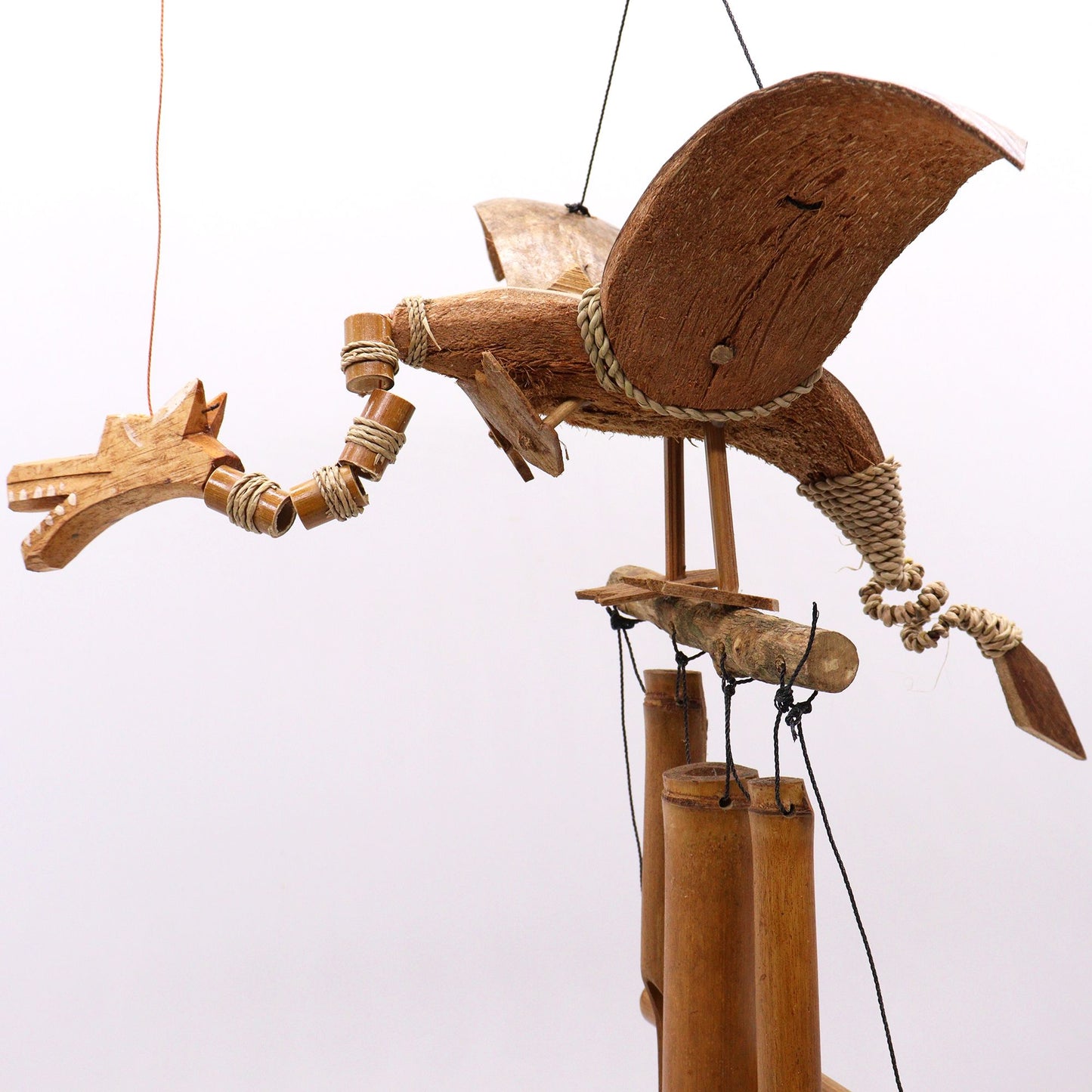 Drachen-Windspiel aus Kokosnuss – Handgefertigtes Unikat