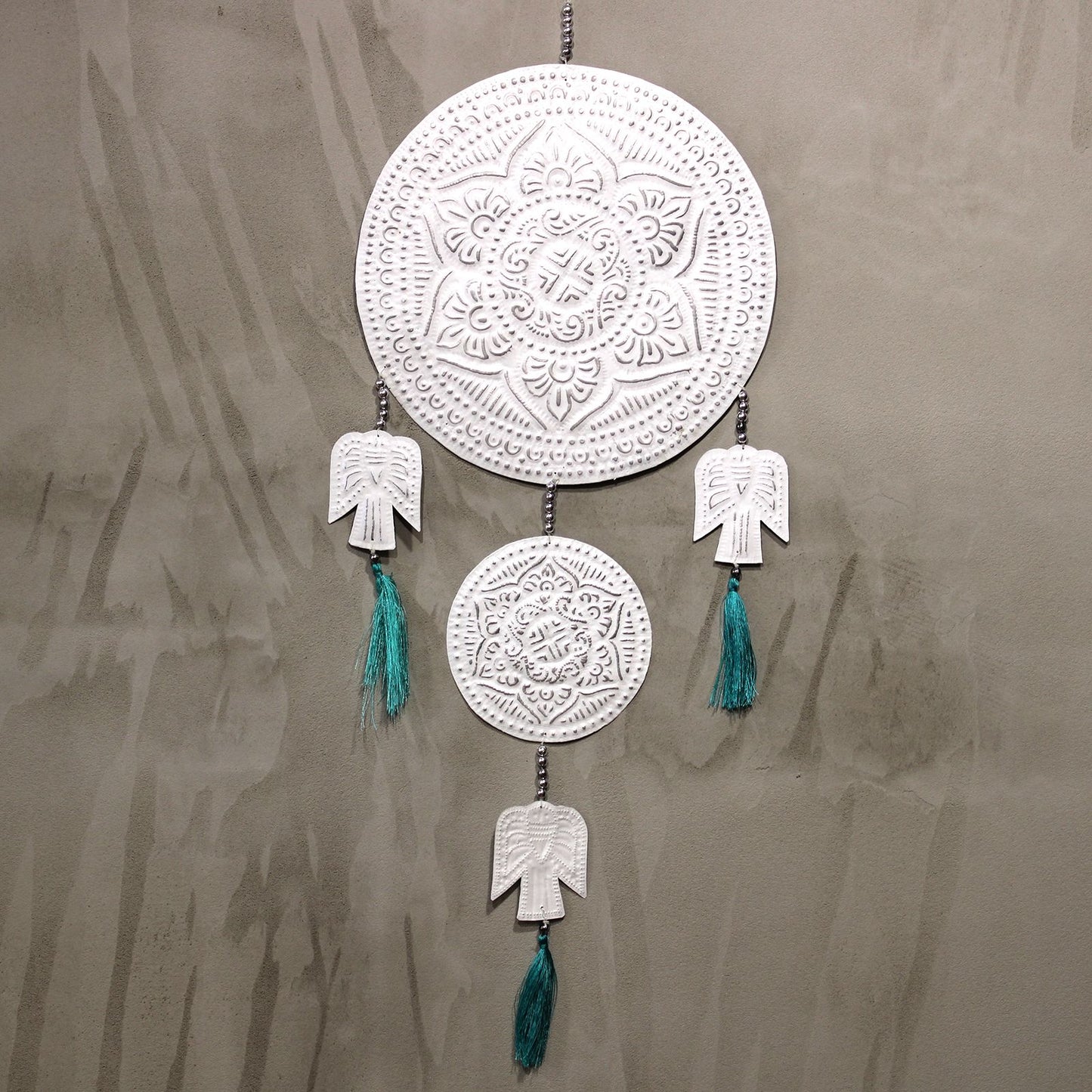 Bali Wandmobile 'Engel' – Handgefertigtes Aluminium mit Perlen in Pastell