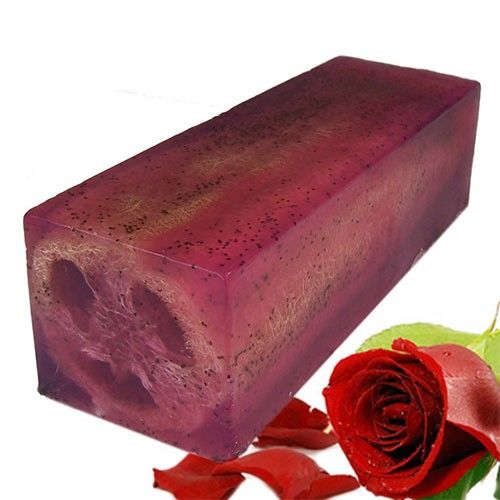 Naturseife mit Rosenblüten & Luffa-Peeling – Verwöhnpflege für zarte Haut