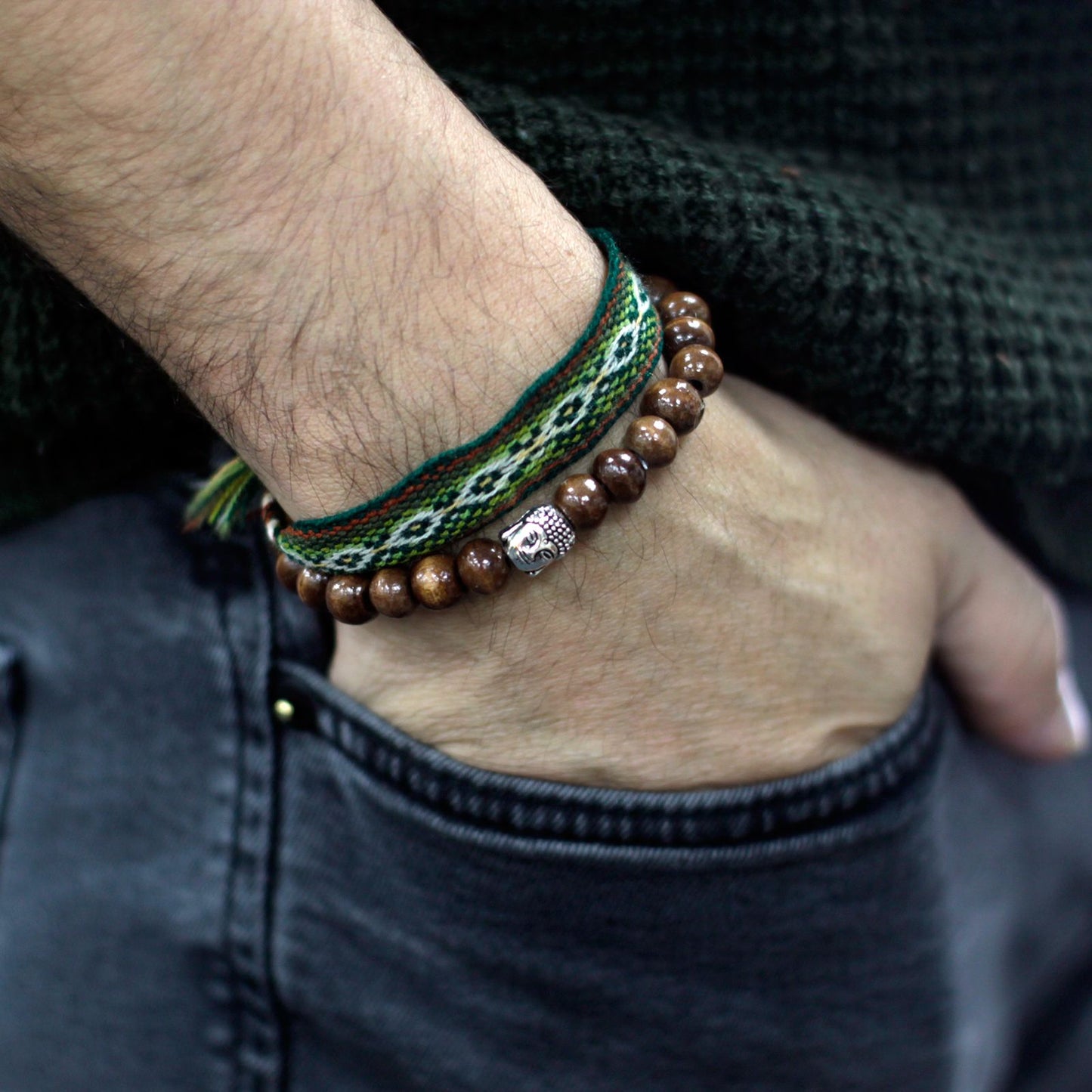 Holzperlenarmband mit Buddha-Charm in Braun – Elastisch & spirituell
