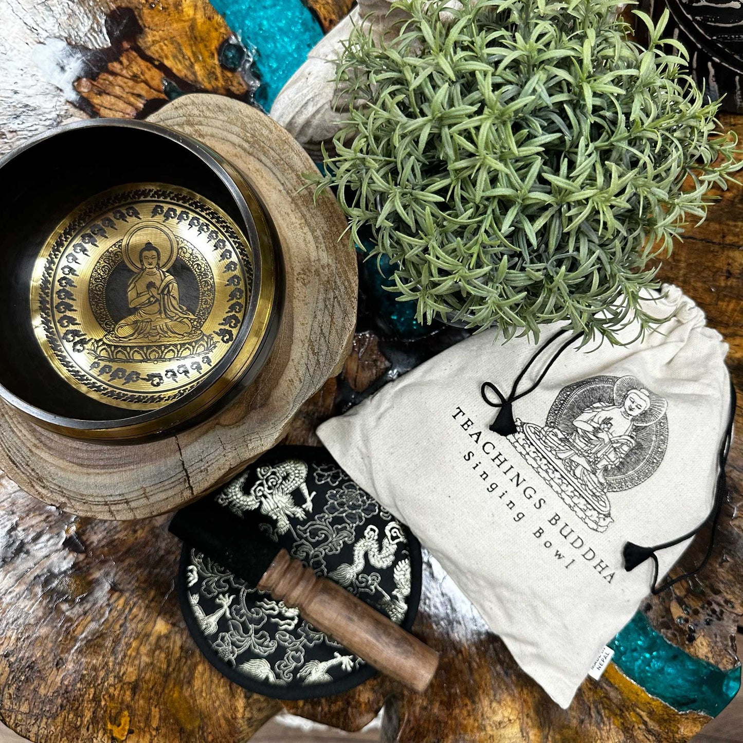 Klangschalen-Set 'Buddha-Lehren' – 14 cm Messing, handgehämmert mit Zubehör