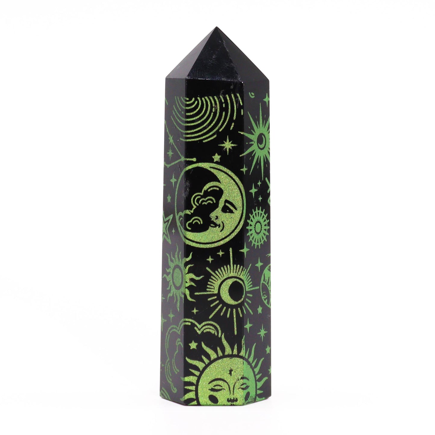 Obsidian-Obelisk 'Forest Green' mit Mond- und Sternengravur – Mystic Story