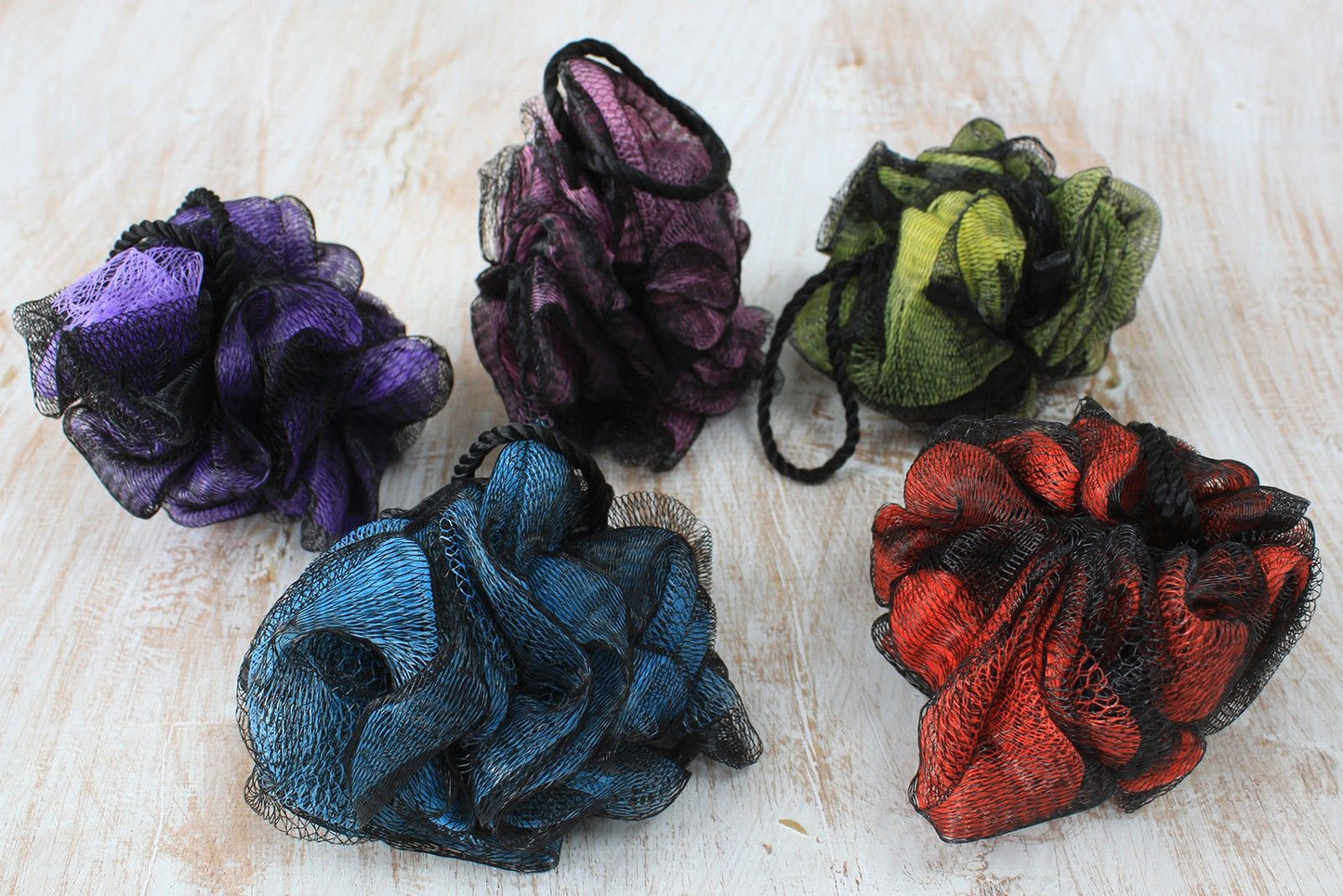 Duschschwamm-Set Pariser Luxus – 5 farbenfrohe Scrunchies im Designrohr