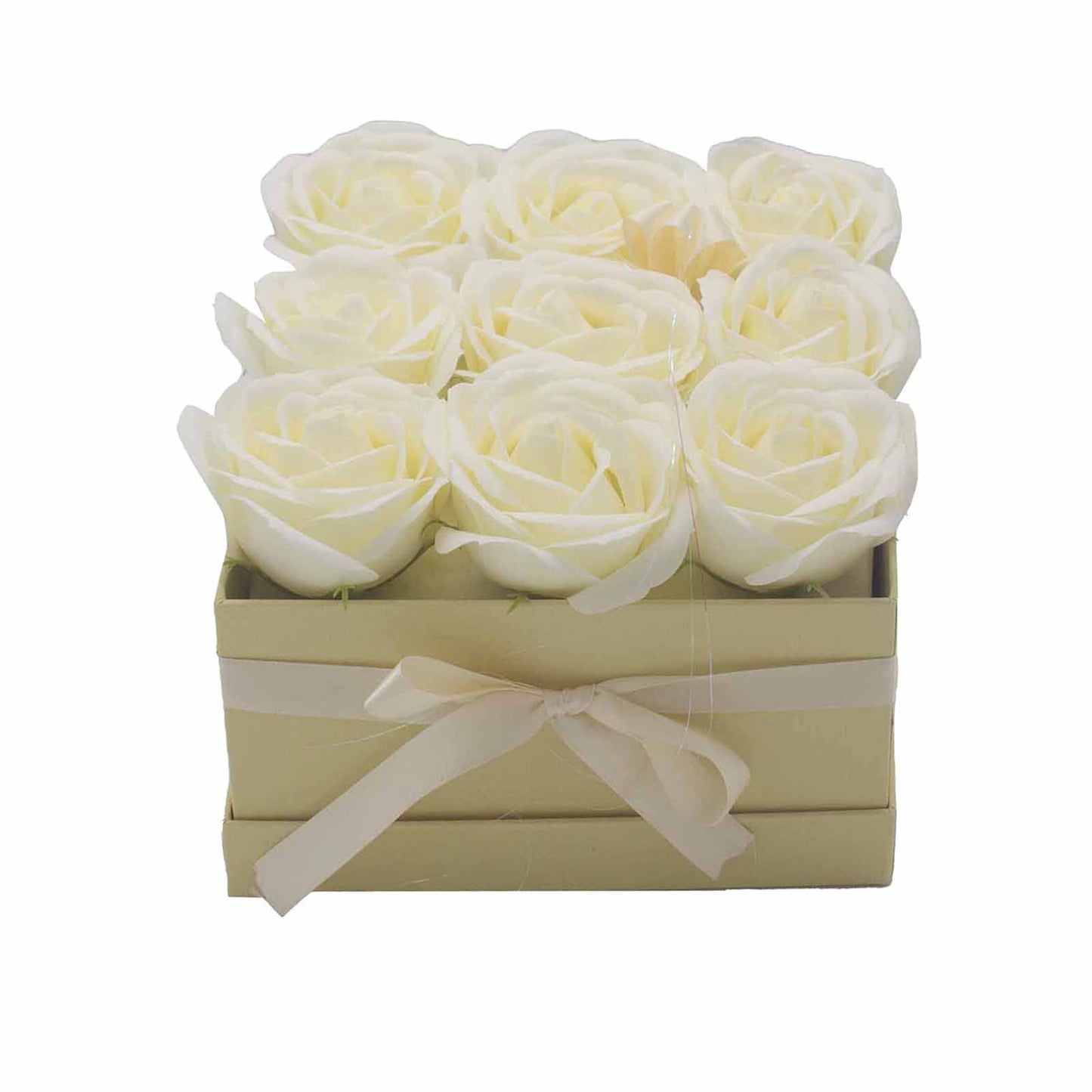 Seifenblumen Bouquet mit 9 cremefarbenen Rosen in Geschenkbox