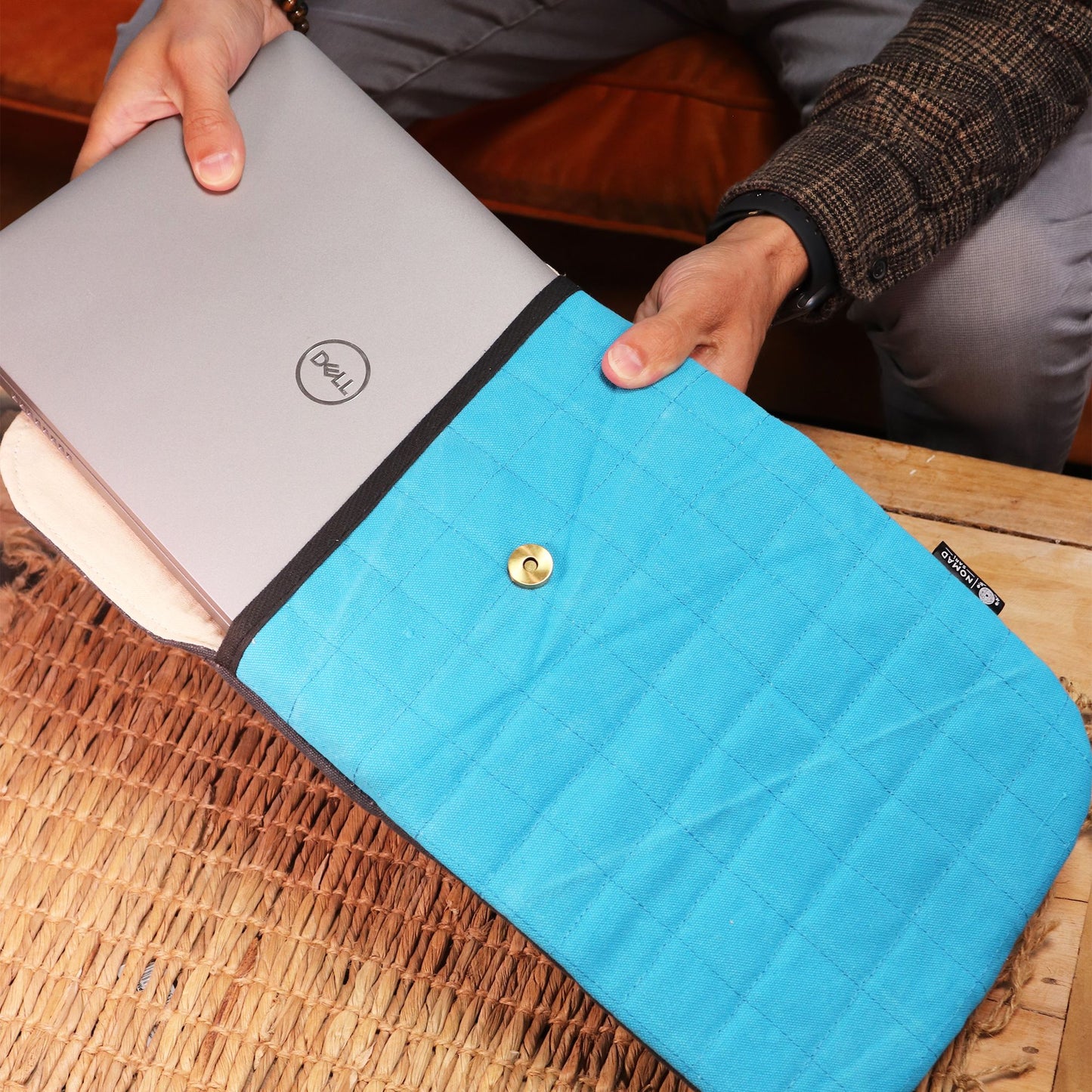 Laptophülle Crazy Yellow – Gepolstert aus robustem Stonewashed Cotton