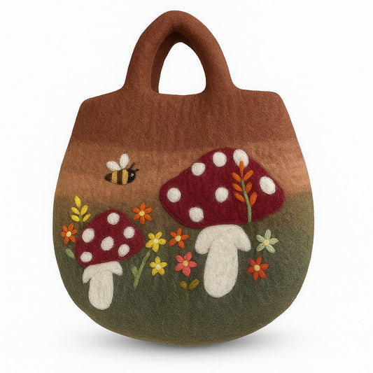 Filztasche 'Pilzgarten' – Handgefertigtes Natur-Unikat aus Wolle, 35 x 27 cm