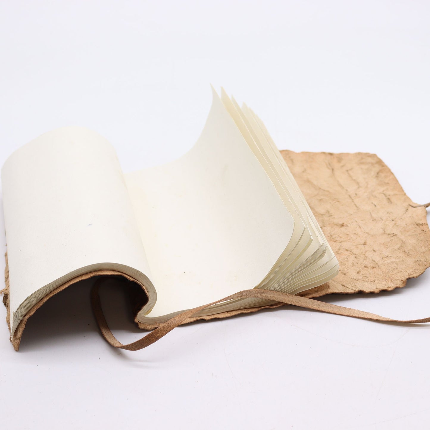 Reisenotizbuch aus Naturleder im Format 21x15 cm