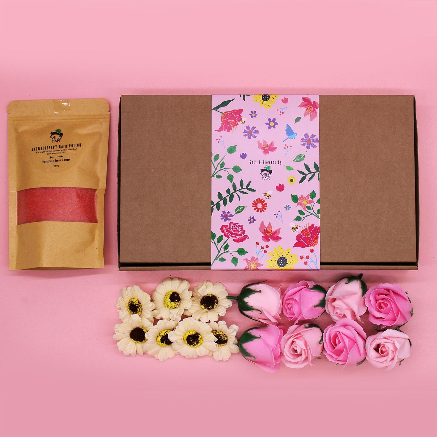 Flora Passion – Verwöhnset mit Blütensalz und Seifenrosen