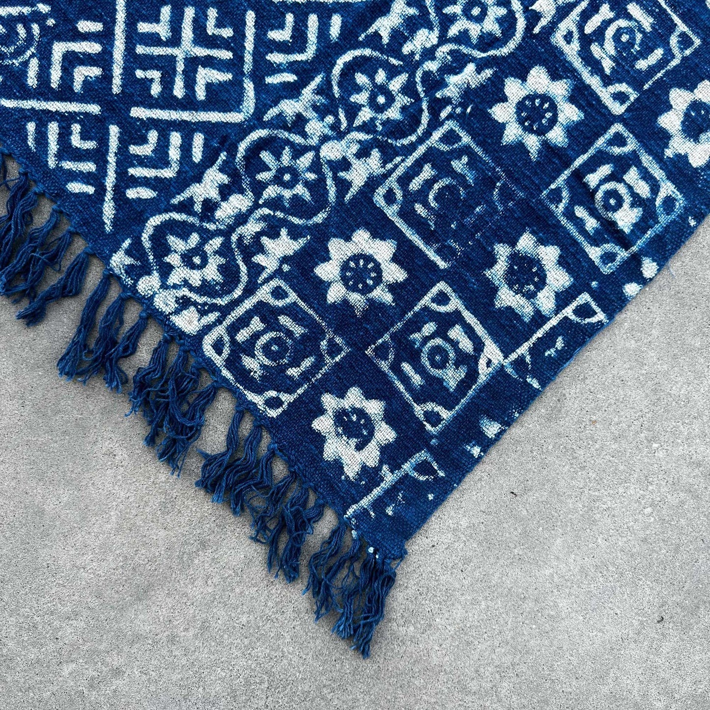 Indigo-Decke Desi Stripes – Handgewebt in Indien, 170x120 cm