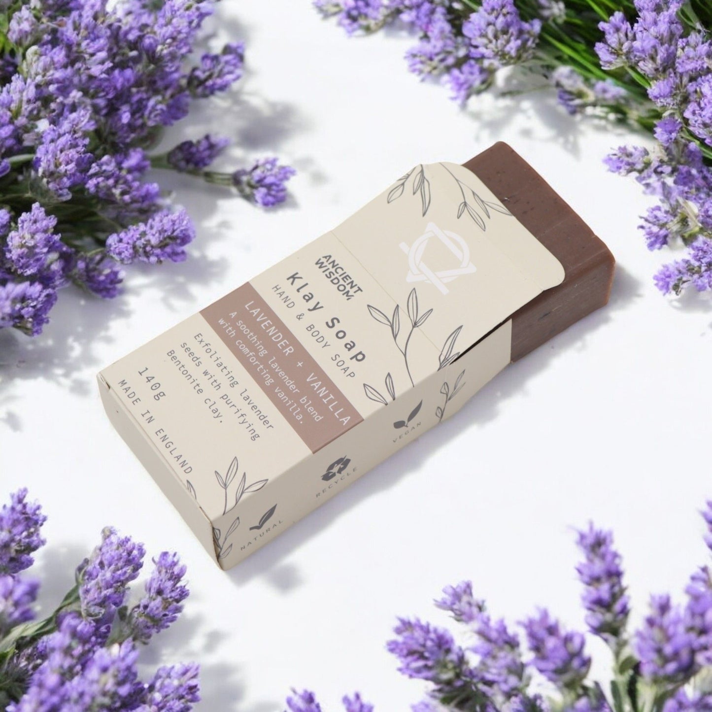 Naturseife Lavendel & Vanille mit Bentonit-Tonerde – Tiefenreinigung & sinnliche Entspannung