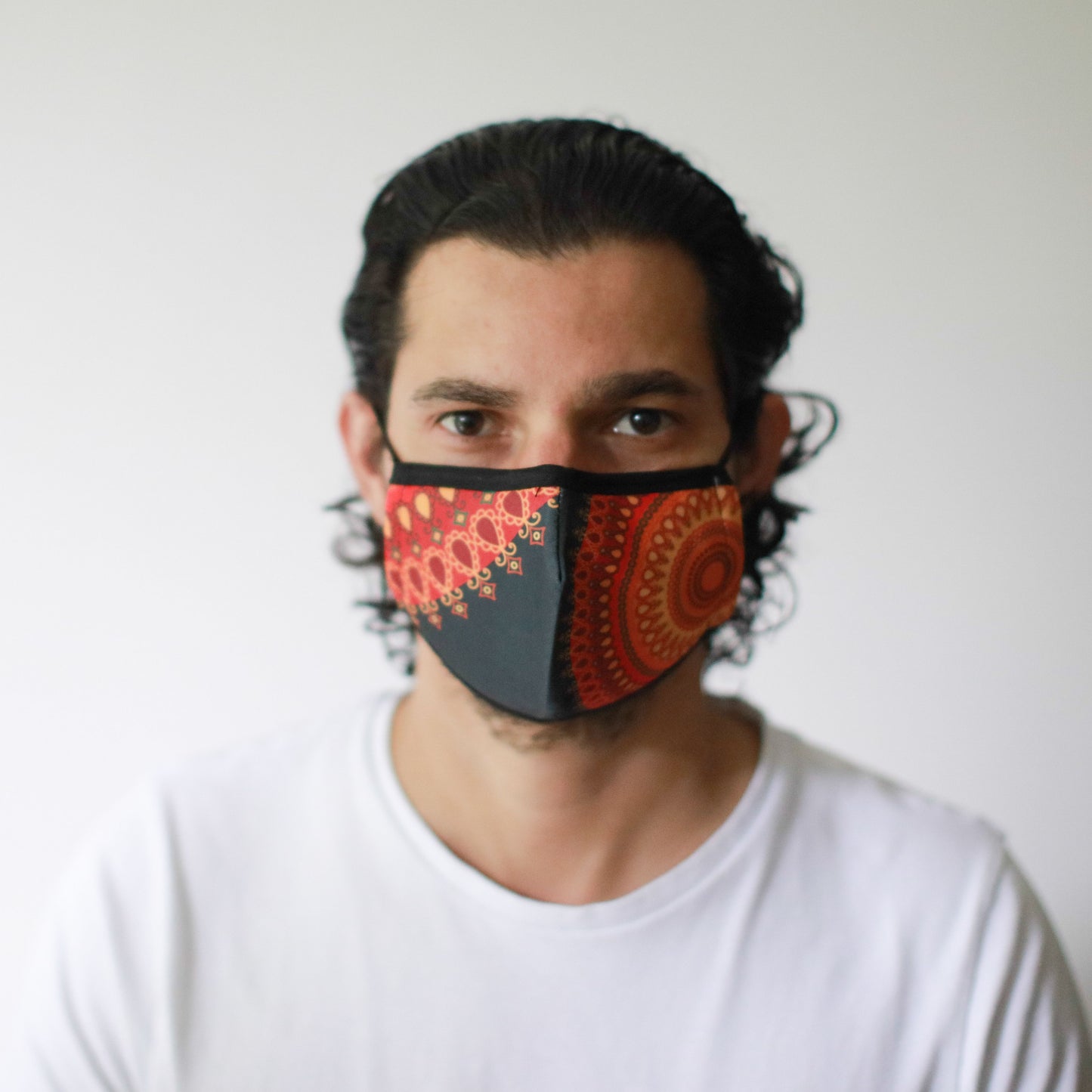 Gesichtsmaske 'Orange Mandala' – Atmungsaktiv & stylisch für Erwachsene