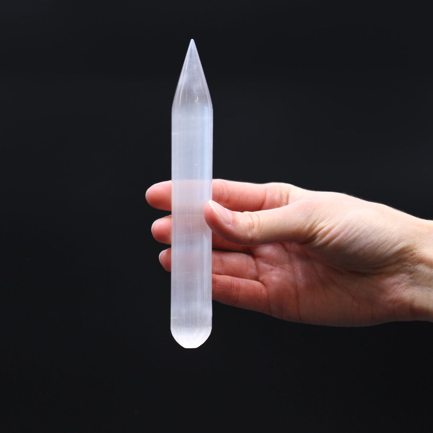 Selenit Heilungsstab 16 cm – Natürliches Unikat mit spitzer Form