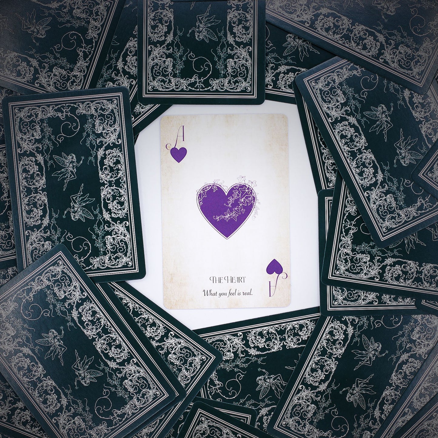 Fae Realm – Orakel- und Spielkartendeck im Feen-Design