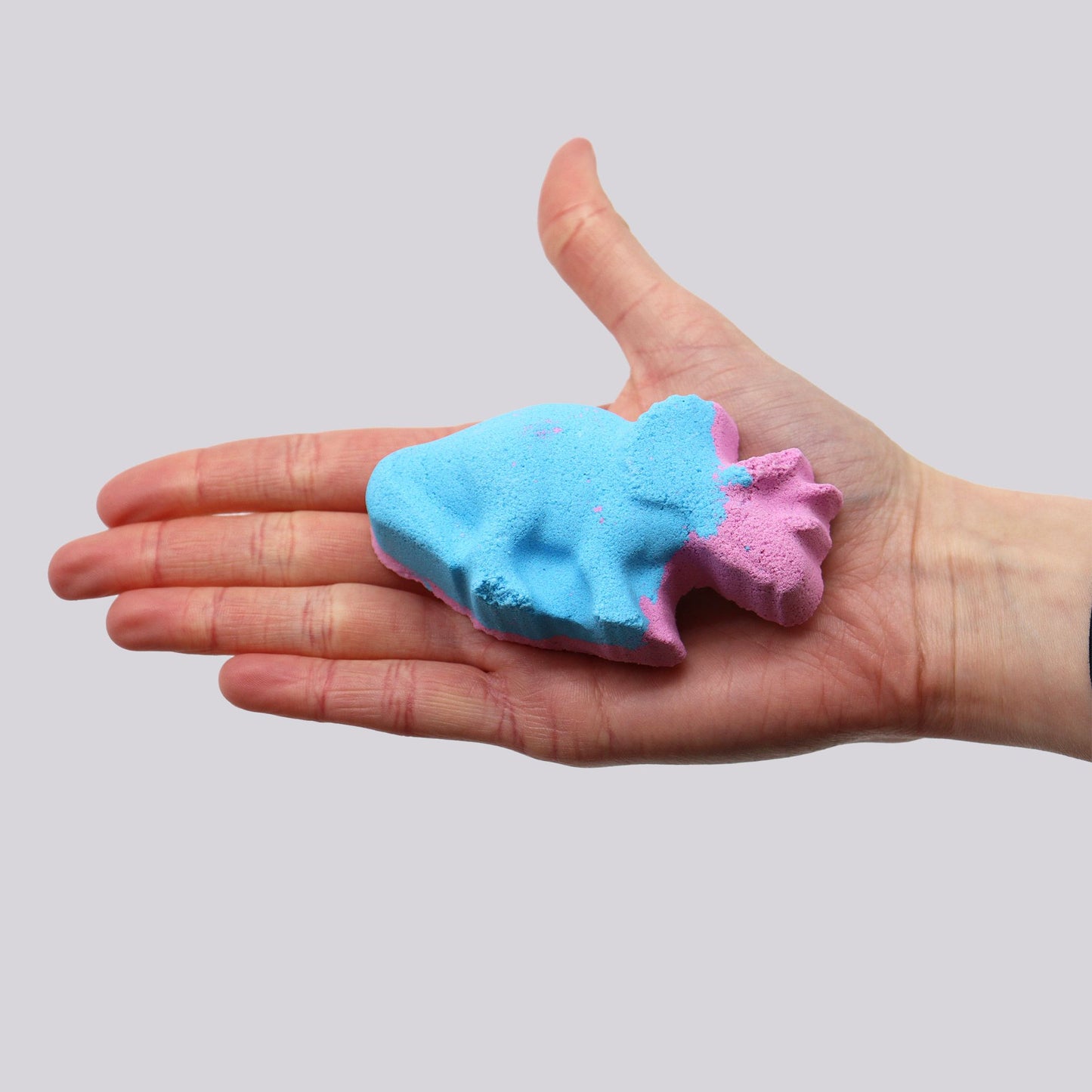 Badebombe Dinosaurier Blaubeere (80g) - Magisches Farbspiel für Kinder