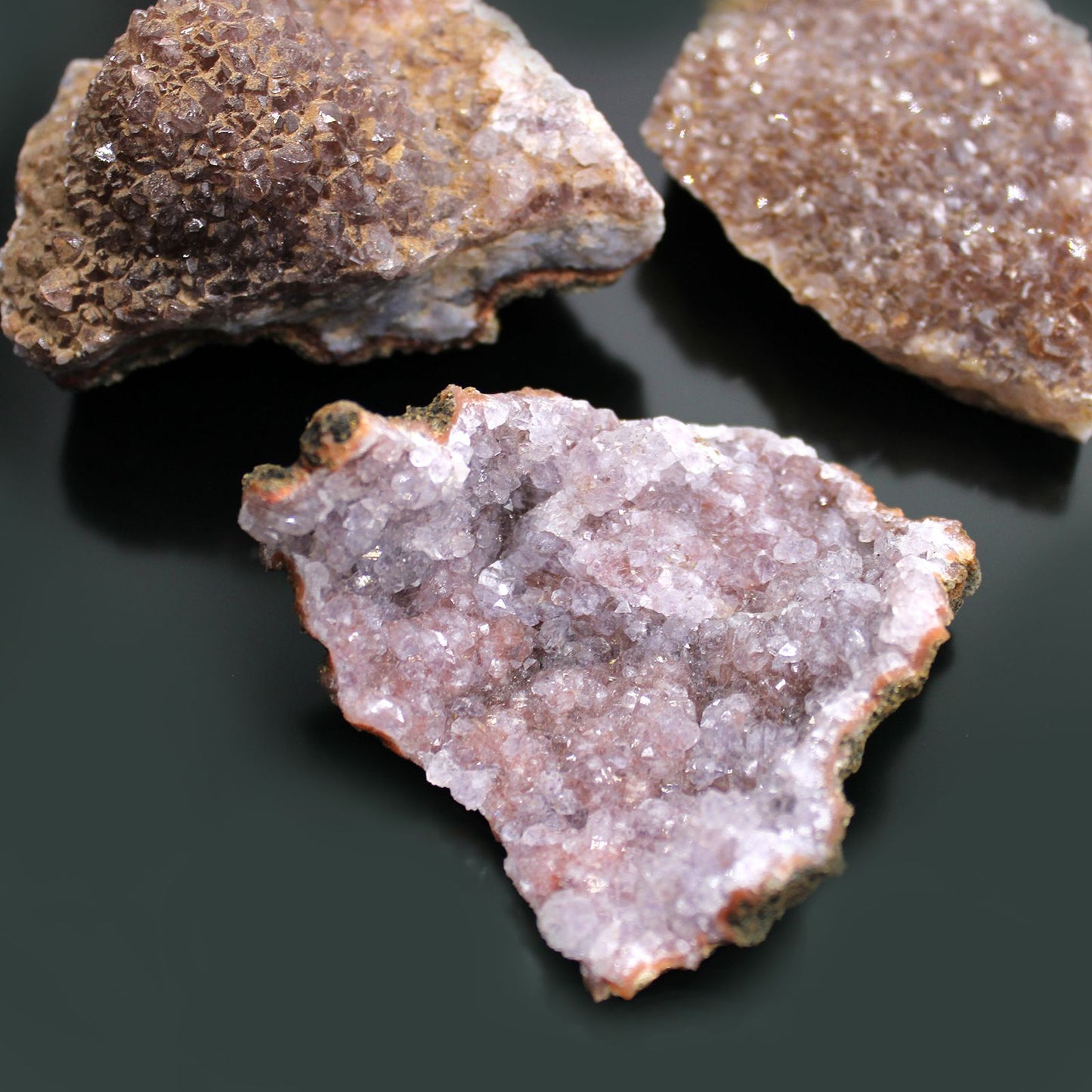 Natürliche Amethyst-Drusen Kollektion - Premium-Sammlersteine (ca. 20 Stück)