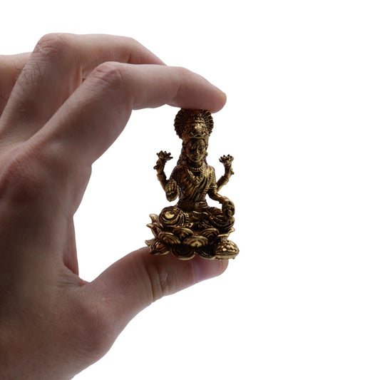 Messingstatue Göttin Lakshmi – Handgefertigte Miniatur für Wohlstand & Harmonie