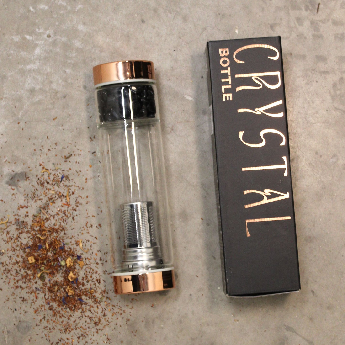 Glasflasche mit Teefilter – Rosenquarz-Design & Roségold-Deckel inkl. Schutzhülle