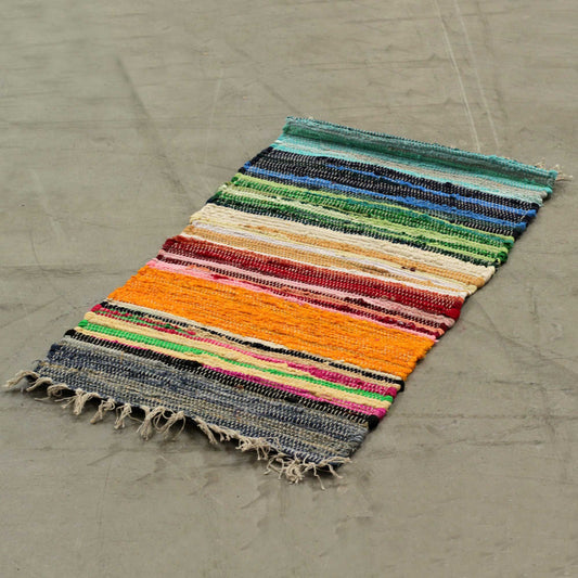 Handgewebter Regenbogen-Flickenteppich – 150 x 90 cm in Baumwolle