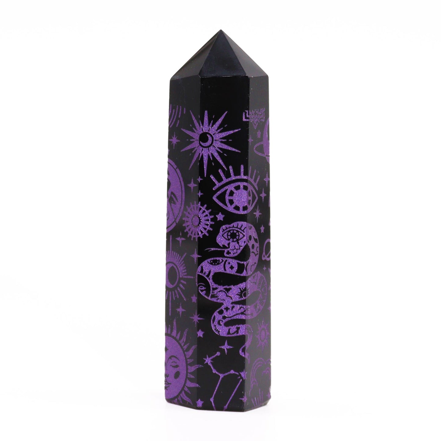 Obsidian-Obelisk 'Mystic Story' in Tiefviolett – Handgravierte Energiespitze